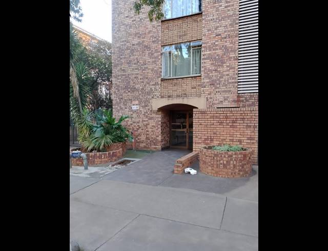 2 BEDROOM PROPERTY TO RENT IN SUNNYSIDE